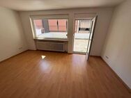 Direkt im Zentrum, 1-Zi-Wohnung mit kleiner Terrasse, 1.OG, Lift, 90403 Nürnberg - Nürnberg