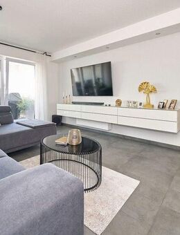 Komfort trifft Design - 4-Zimmer-Wohnung in Vaihingen an der Enz - Vaihingen (Enz)