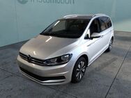 VW Touran, 2.0 TDI MOVE | | | |, Jahr 2023 - München