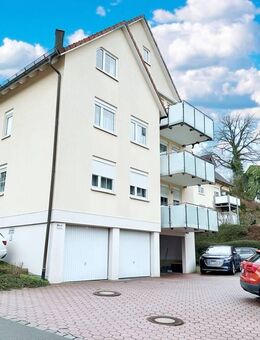 Vermietete 2-Zi-Souterrain-Wohnung mit Stellplatz und Einbauküche - Top Lage! - Bayreuth