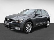 VW Tiguan, 2.0 l TSI Comfortline, Jahr 2017 - Köln