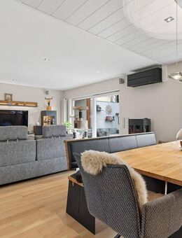 Wohntraum! Aufwendig saniertes Reihenmittelhaus in Kuppenheim - Kuppenheim