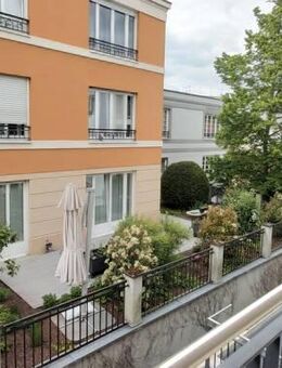 *Erstbezug! Gehobene 3-Zimmer-Wohnung mit Terrasse, Fußbodenheizung, offene Küche und viele Extras* - Obertshausen