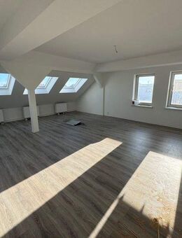 Tolle Ein-Zimmer-Wohnung super hell! - Leipzig