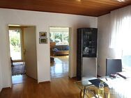 Traumhafte 4 Zimmer Wohnung im Grünen in Zweifamilienhaus mit gepflegtem Gartengrundstück - Friedberg (Hessen)
