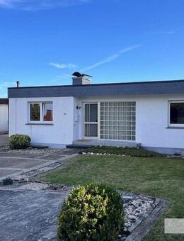 RESERVIERT: Individuell nutzbarer Bungalow mit herrlichem Weitblick & viel Potential in Niederense! - Ense