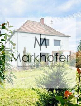 Traumhafte, energetisch sanierte Stadtvilla( A*) mit flexiblem Raumkonzept und idyllischem Garten - Bexbach