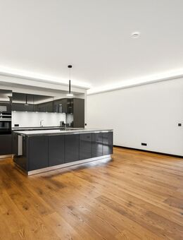 Designwohnung mit Aufzug und zwei Loggien in Charlottenburg - Berlin