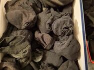 Strümpfe Konvolut Pakat schwarz hell verschiedene getragen Feinstrümpfe Nylonkniestrümpfe Socken 😍 - München