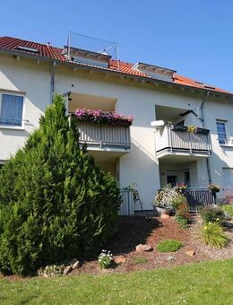 tolle, helle Zweiraumwohnung mit Balkon im Erdgeschoss(WE019) - Käbschütztal