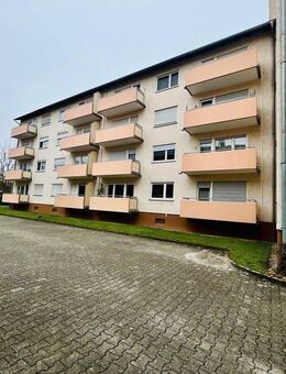 Sonnige 3 Zimmerwohnung mit Garage in Schwetzingen - Schwetzingen