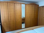 Schlafzimmer Massivholz (in 57072 Siegen) - Siegen (Universitätsstadt)