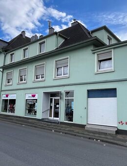Rentables Wohn- & Geschäftshaus: 8 Wohnungen, 3 Gewerbeeinheiten, 2 Keller-Lagerräume - Bochum