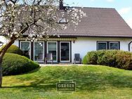Gepflegtes Haus mit Wohnmobilgarage - Selb