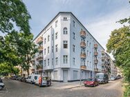 Unsaniertes Apartment im Seitenflügel direkt am Wildenbruchplatz - Berlin