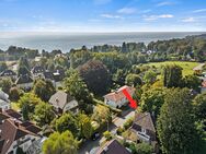 Idyllisches Stadthaus mit großem Garten und Ausbaupotential - Friedrichshafen