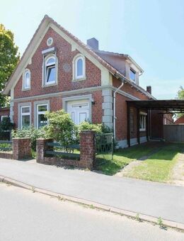 Großartiger Garten, gemütliche Räumlichkeiten und genügend Stellplätze! - Sankt Michaelisdonn