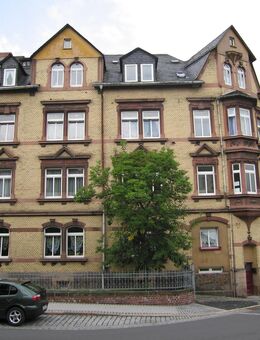 Schöne renovierte zwei Zimmerwohnung mitten in Sonneberg - Sonneberg