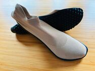 Leguano Barfußschuhe / Socken Sneaker Beige XL (44/45) Neuzustand - Rabenau (Hessen)