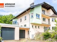 Modernes Mehrfamilienhaus in Igel mit Garten und 2 Garagen - Igel