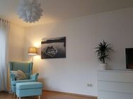 Single-Appartement mit großem Balkon & Stellplatz - Nürnberg