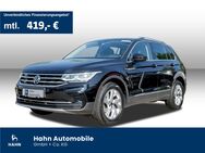 VW Tiguan, 2.0 TDI Elegance IQ Light, Jahr 2020 - Backnang