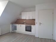 Behagliches Dachgeschoss ! 2 ZKB in schöner Lage in Geestemünde zu vermieten - Bremerhaven