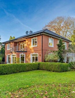 Villa in Hochkamp auf einem sonnigen Grundstück - Hamburg