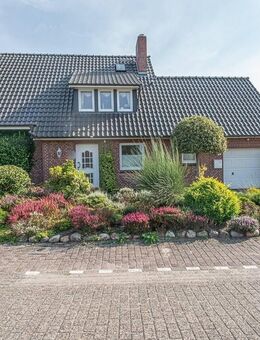 Großzügiges Wohnhaus auf parkähnlichem Grundstück - Bockhorn (Niedersachsen)