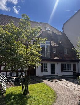 Stilvolle modernisierte 3-Zimmer Wohnung mit moderner Ausstattung und Terrasse - Überlingen