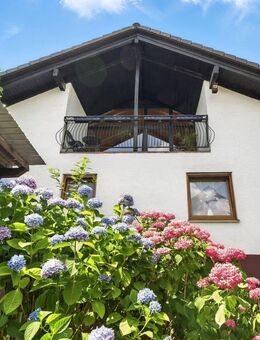 Charmantes Traumhaus mit ELW & lichtdurchflutetem Studio im Dachgeschoss - Kuppenheim
