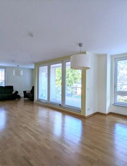 Helle, große 5-Zimmer Maisonette-Wohnung nahe Rathaus Steglitz - Berlin Steglitz-Zehlendorf