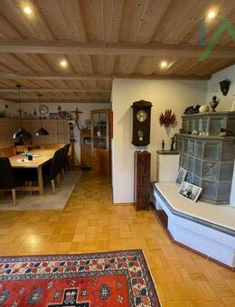 Gepflegtes Mehrfamilienhaus in idyllischer Lage - 4 Wohneinheiten mit großem Grundstück - Trautskirchen