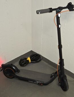 Elektro Scooter Segway Ninebot F 65 D -Top Zustand + Garantie - Leverkusen