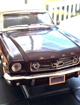 Oldie--Modellauto 1:18 Ford Mustang 64 1/2 Golden Line OVP - Meckenheim