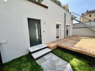 TOP-LAGE! Frisch sanierte 2-Zimmerwohnung mit Terrasse - Nürnberg