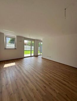 2 Zimmer Wohnung im Erdgeschoss in Kemnath mit Terrasse u. EBK - Kemnath