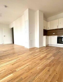 Wohnen auf zwei Etagen: 4-Raum-Maisonette mit Tageslichtbad & EBK im *Erstbezug* - Leipzig