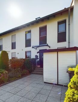 FÜR DIE FAMILIE - Reihenmittelhaus mit 6,5-Zimmern und Garten in ruhiger Lage - Friolzheim