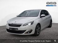 Peugeot 308, 1.2 Allure, Jahr 2015 - Halle (Saale)