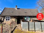HORN IMMOBILIEN ++ kleines Haus, sanierungsbedürftig in ruhigen Lage - Glasow