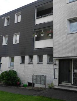 1 Raum Apartment mit Küche (mit Einbauküche) und Bad - Duisburg