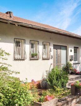 Saniertes Einfamilienhaus mit viel Platz und Traumhaftem Weitblick über Frei-Laubersheim - Frei-Laubersheim