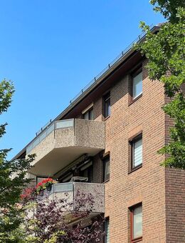 Freie Wohnung mit Aufzug und Tiefgarage nahe U-Bahn - Hamburg
