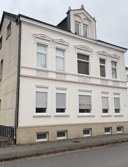 Charmanter Altbau mit Entwicklungsmöglichkeiten in attraktiver Lage! - Lage (Nordrhein-Westfalen)