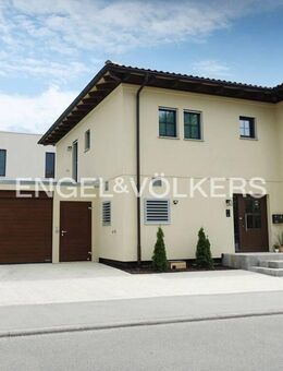 Individuell gestaltetes Schwörer-Haus mit Doppelgarage, Garten und Terrasse . stilvoll, modern und kurzfristig verfügbar - Gomaringen