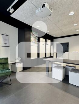 Investieren, wo Geschichte atmet: Mehrfamilienhaus mit Gewerbe in begehrter Lage von Amberg! - Amberg