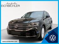 VW Touareg, 3.0 V6 eHybrid Elegance, Jahr 2023 - Landshut