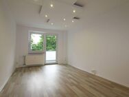 Schicke 2 Zimmer mit großem Tageslichtbad! Balkon ** Aufzug ** Seenähe! - Leipzig