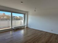 Helle 2-ZimmerWohnung frisch renoviert mit Balkon - Düsseldorf